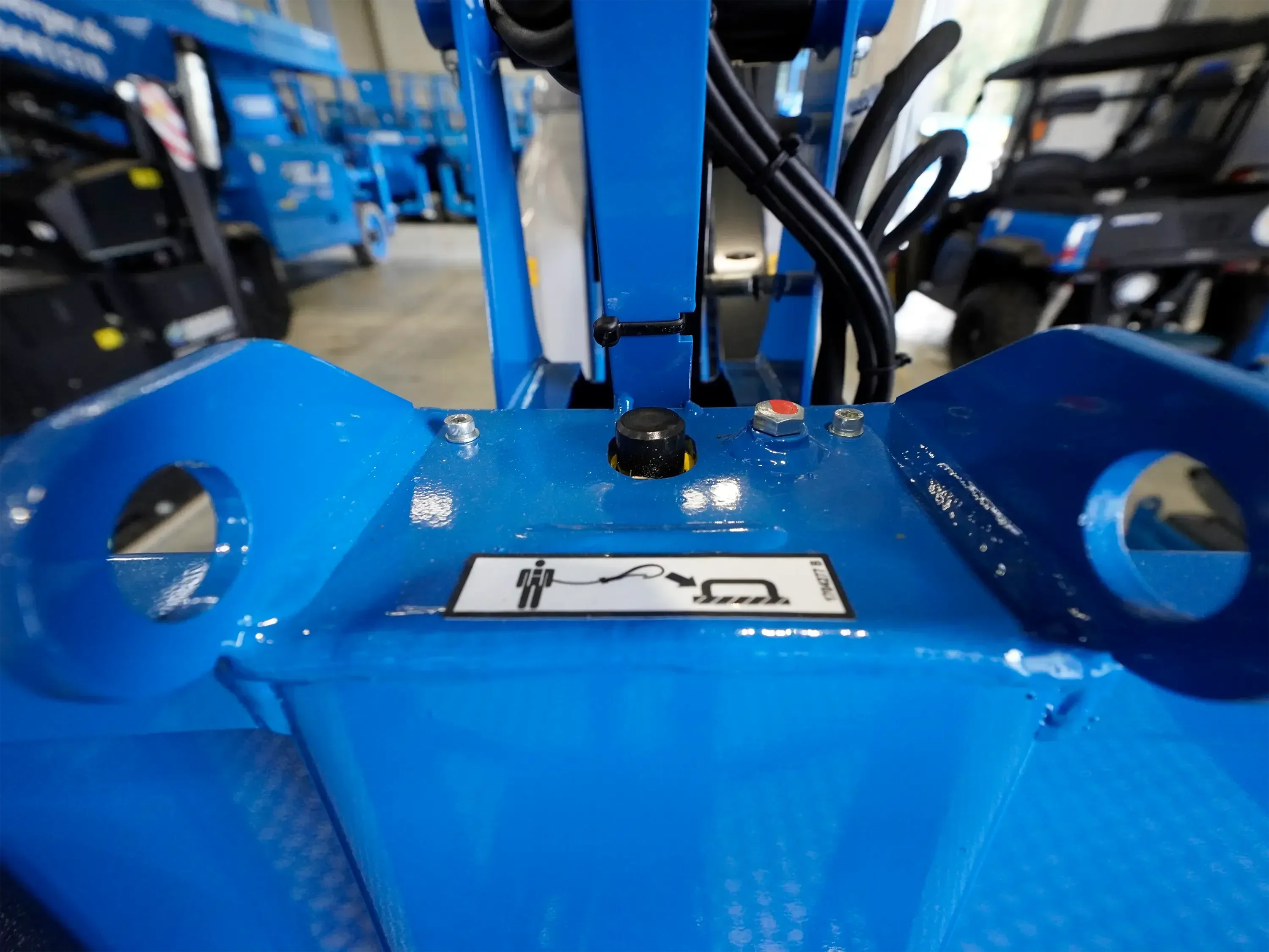 Rückhaltesysteme auf Arbeitsbühnen: Normen, Kräfte, Anschlagpunkte - BIBERGER