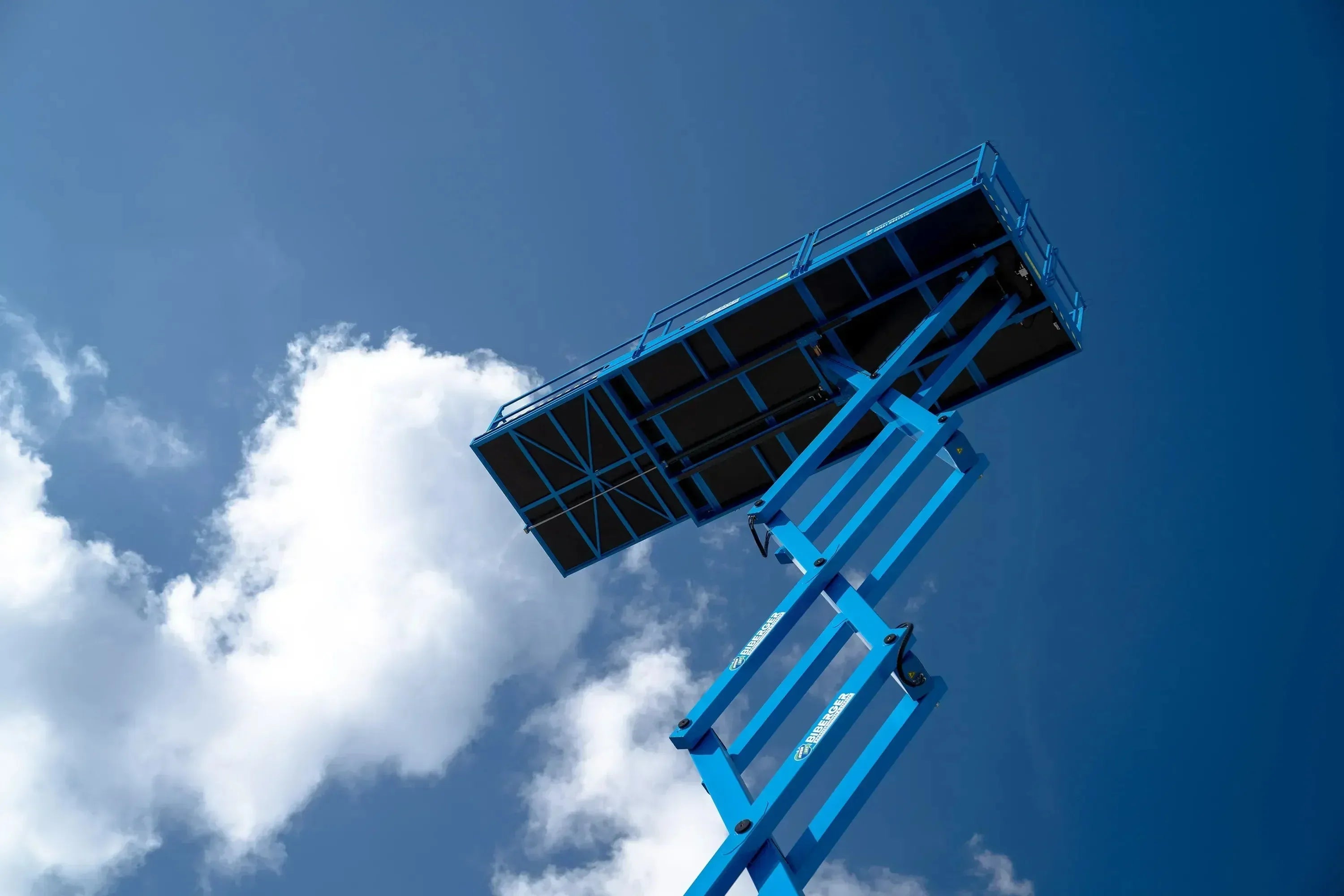 Der Plattformausschub: Mehr Reichweite ohne Umsetzen - BIBERGER