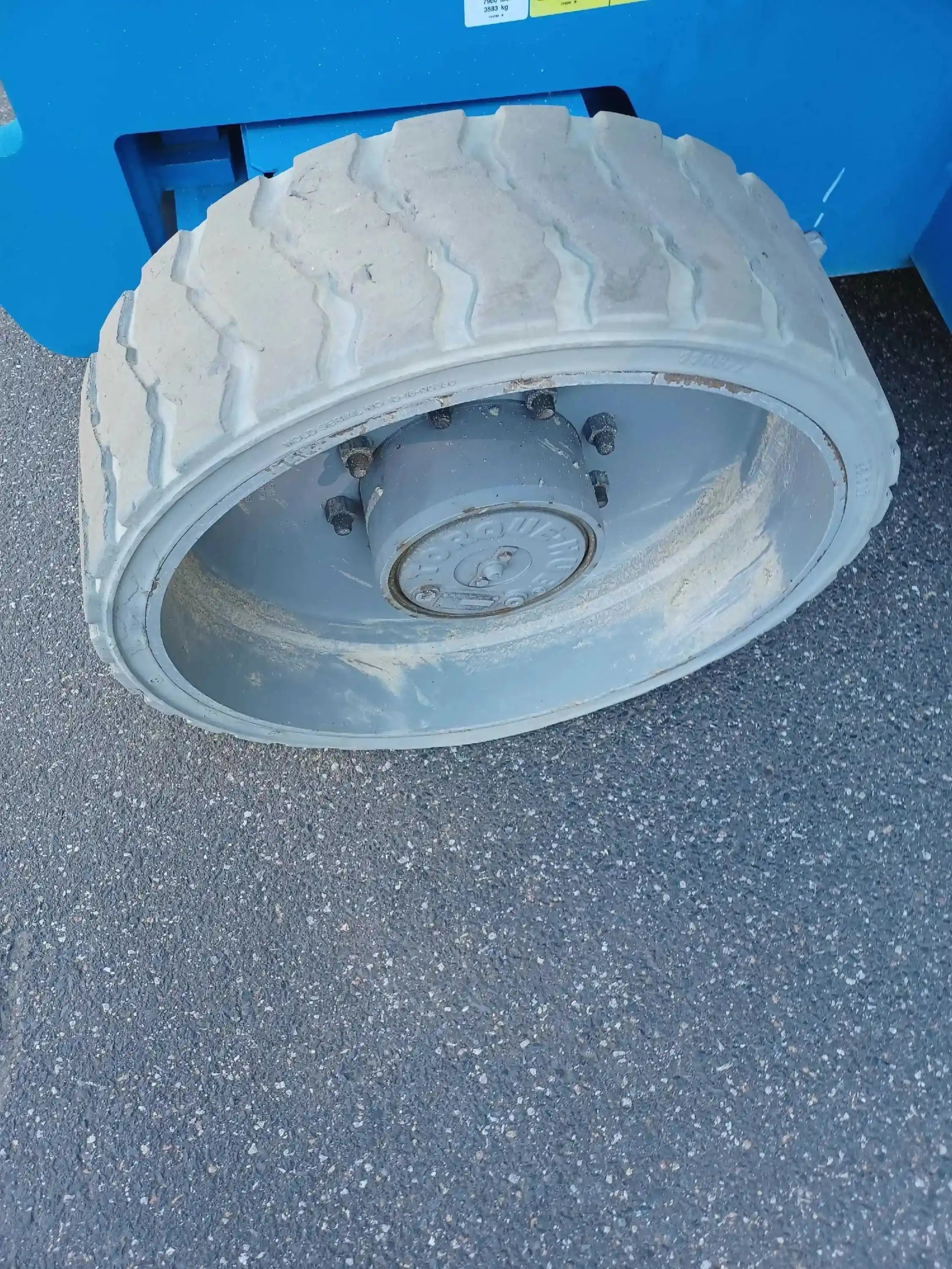 Z40NRJ 14m, Elektro, kaufen - BIBERGER