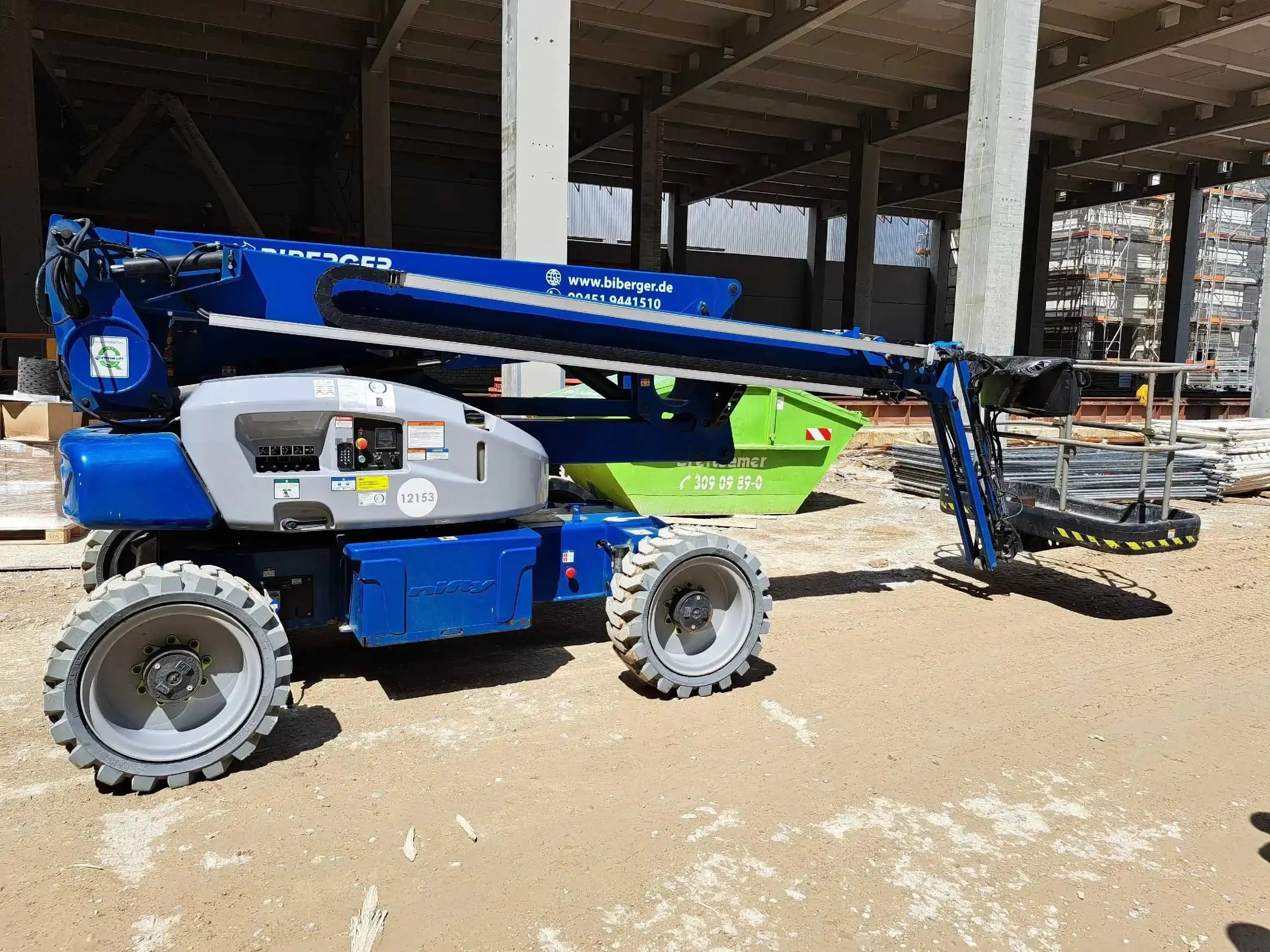 HR21 4x4 Hybrid 21m, Hybrid, kaufen - BIBERGER