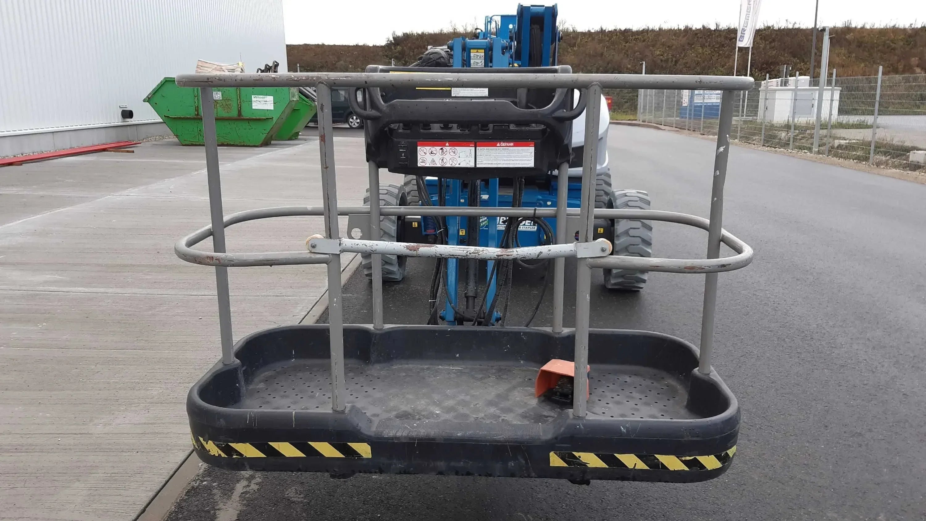 HR21 4x4 Hybrid 21m, Hybrid, kaufen - BIBERGER