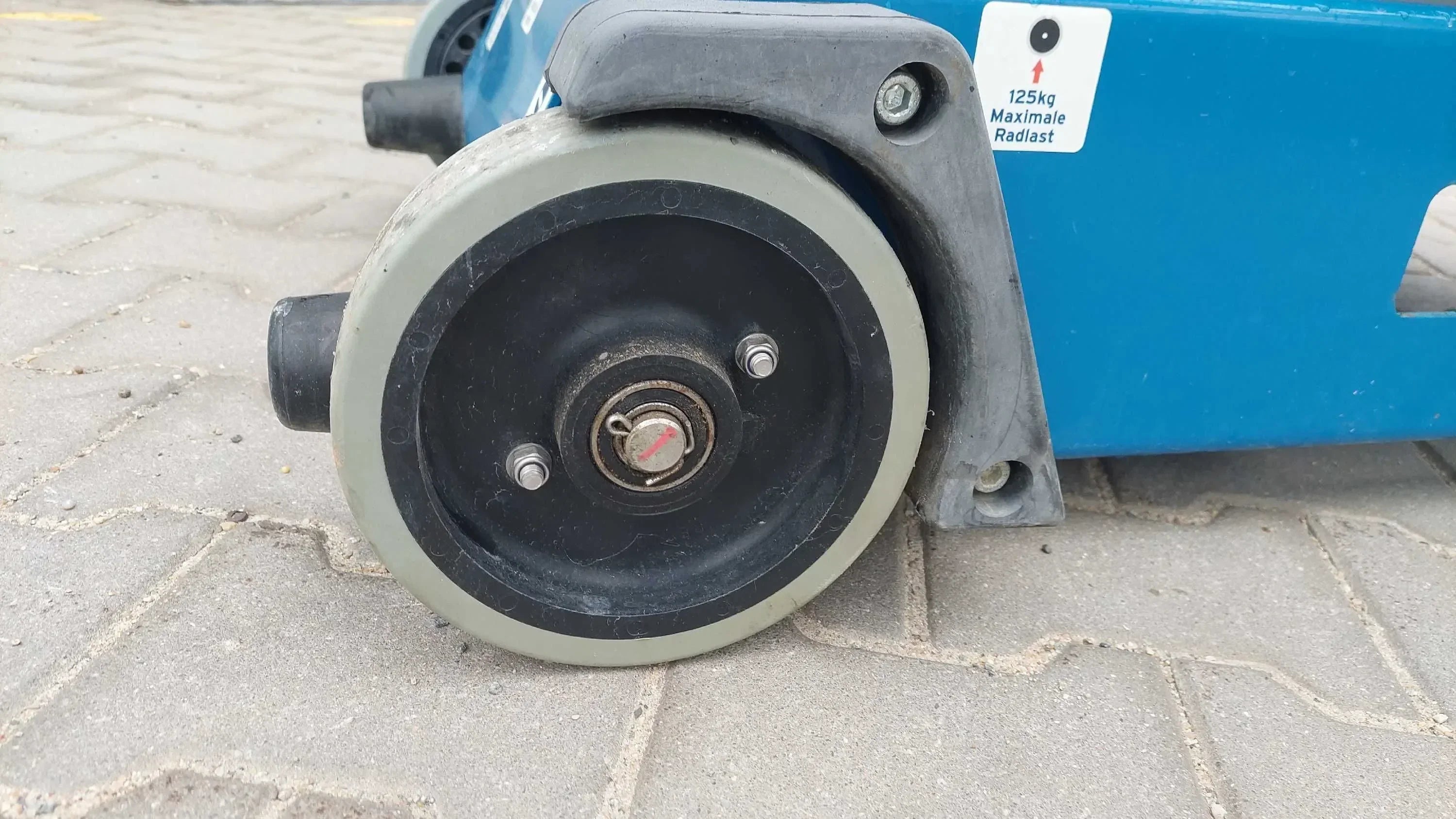 Pecolift 3m, 4m, Elektro, kaufen, senkrechtlift - BIBERGER