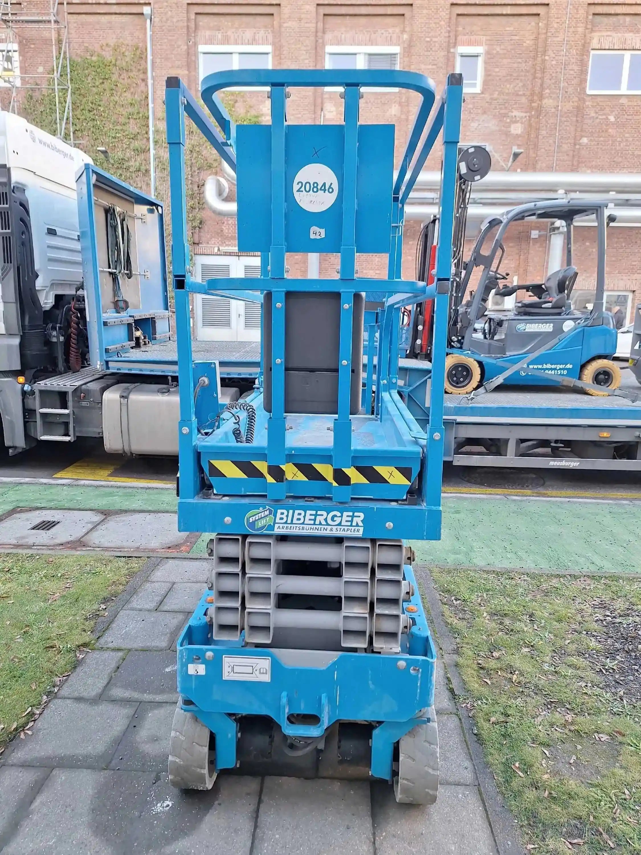 GS 1932 8m, Elektro, kaufen, Scherenbühne - BIBERGER