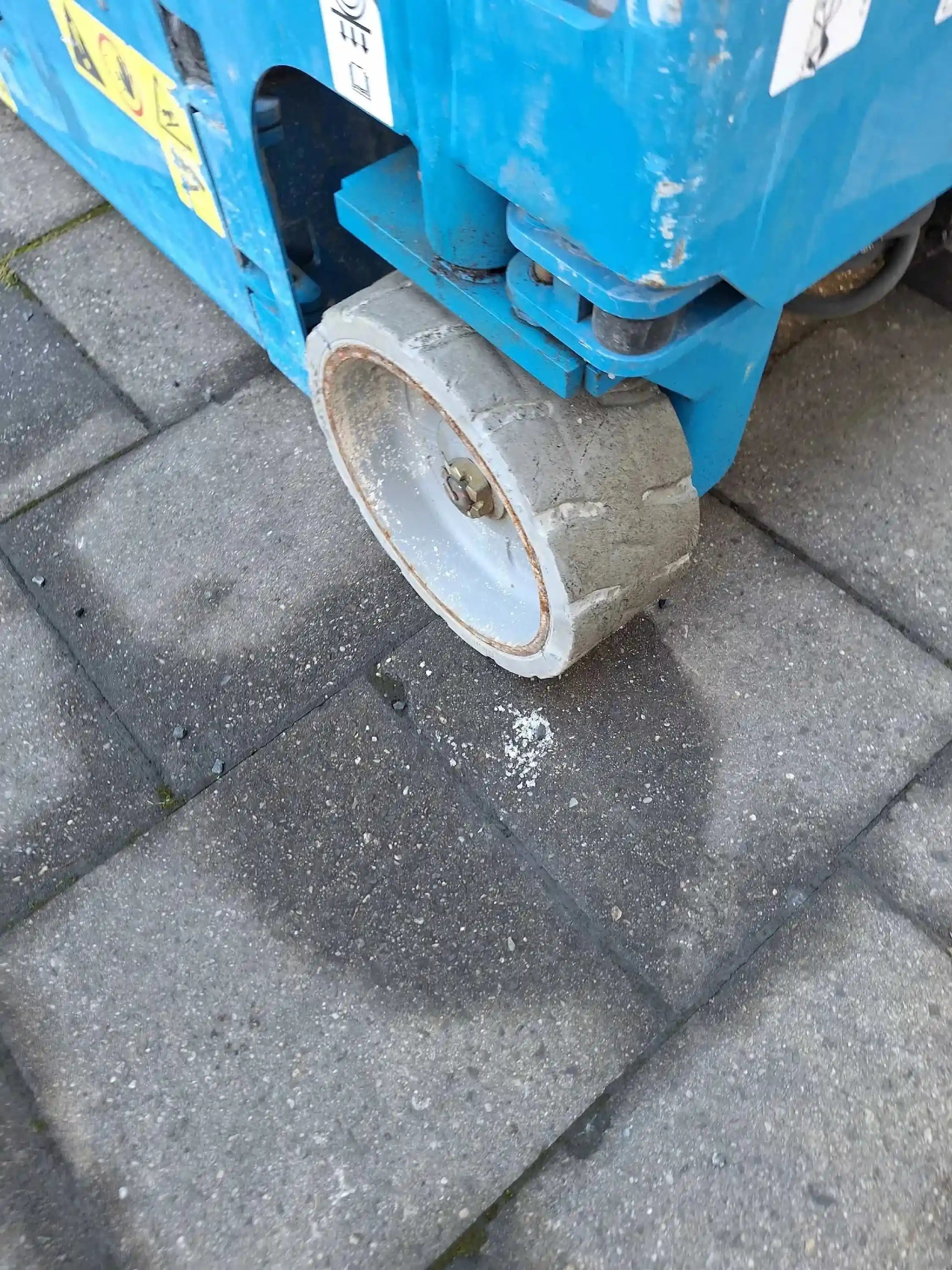 GS 1932 8m, Elektro, kaufen, Scherenbühne - BIBERGER