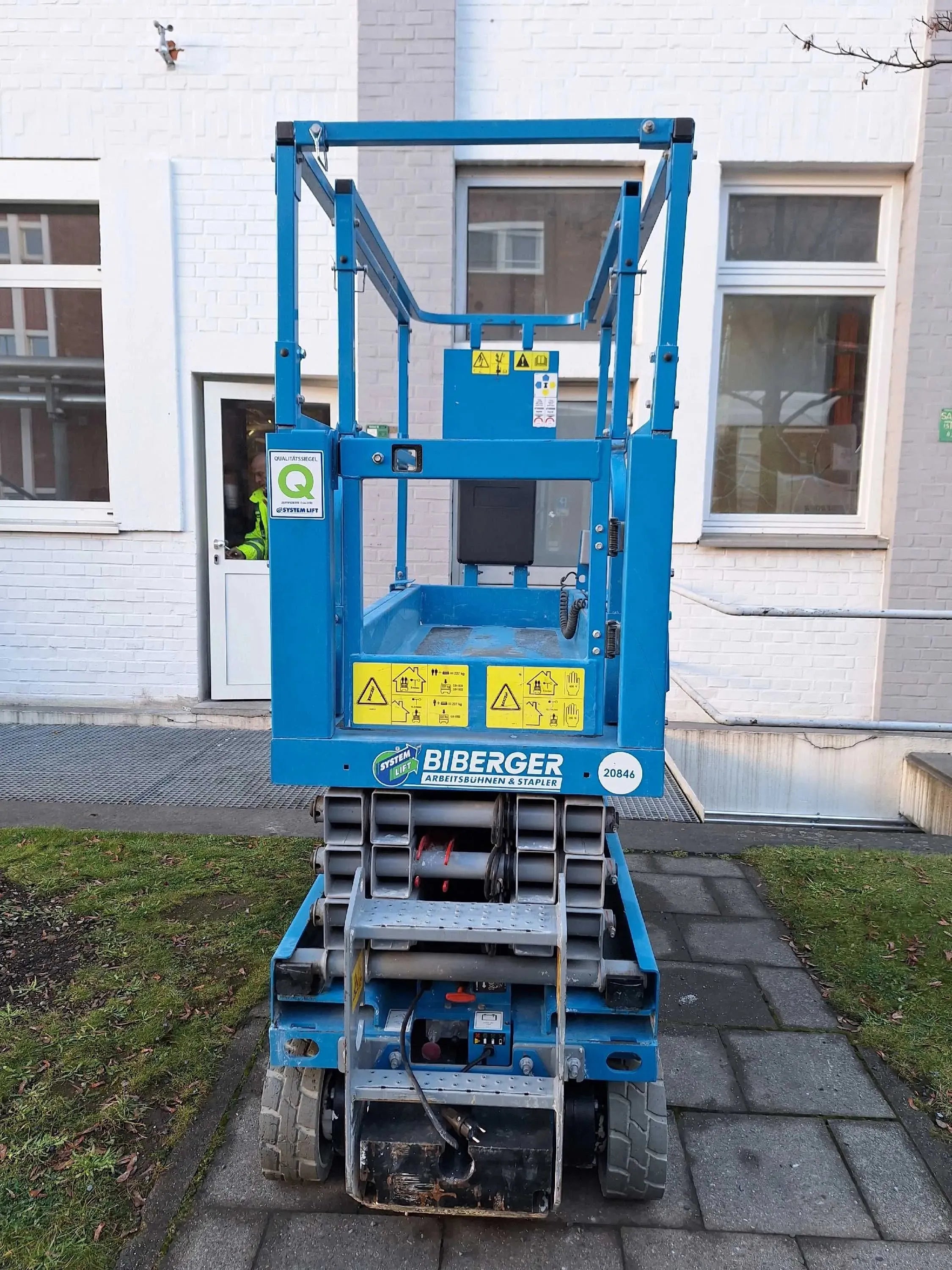 GS 1932 8m, Elektro, kaufen, Scherenbühne - BIBERGER