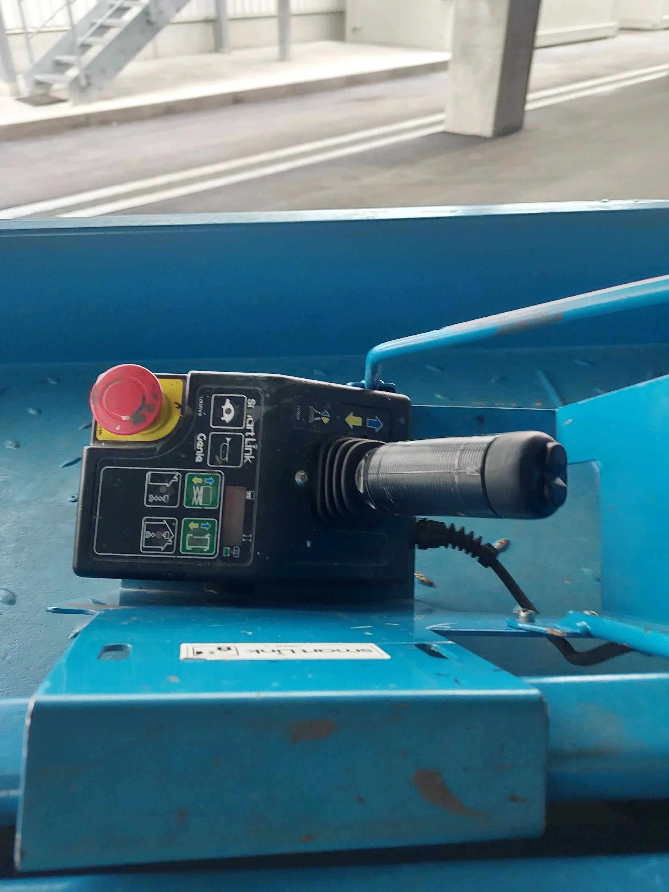 GS 1932 E-Drive 8m, Elektro, kaufen, Scherenbühne - BIBERGER