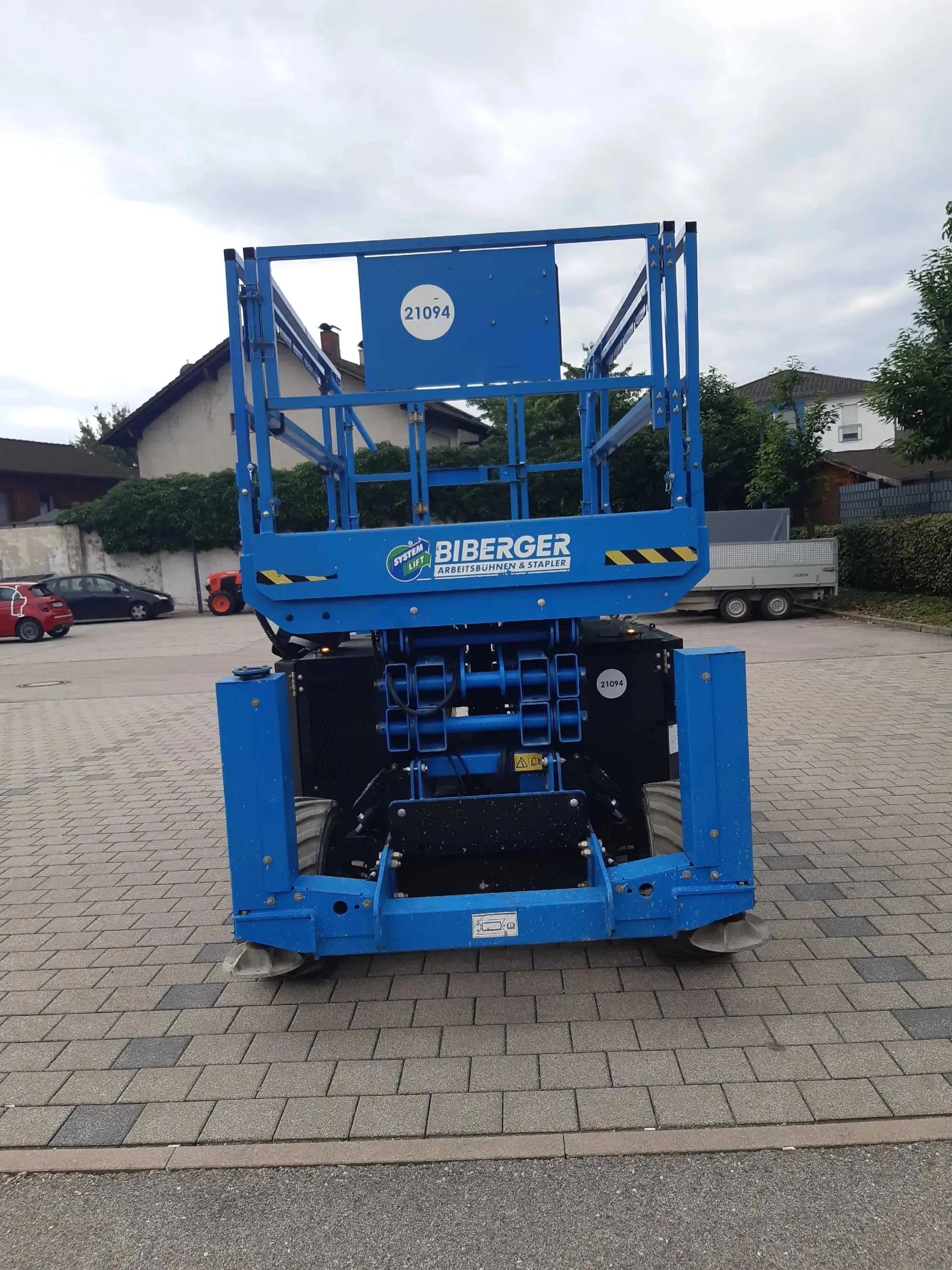 GS 2669 RT 10m, Diesel, Gelände, kaufen, Scherenbühne, Schwerlast - BIBERGER