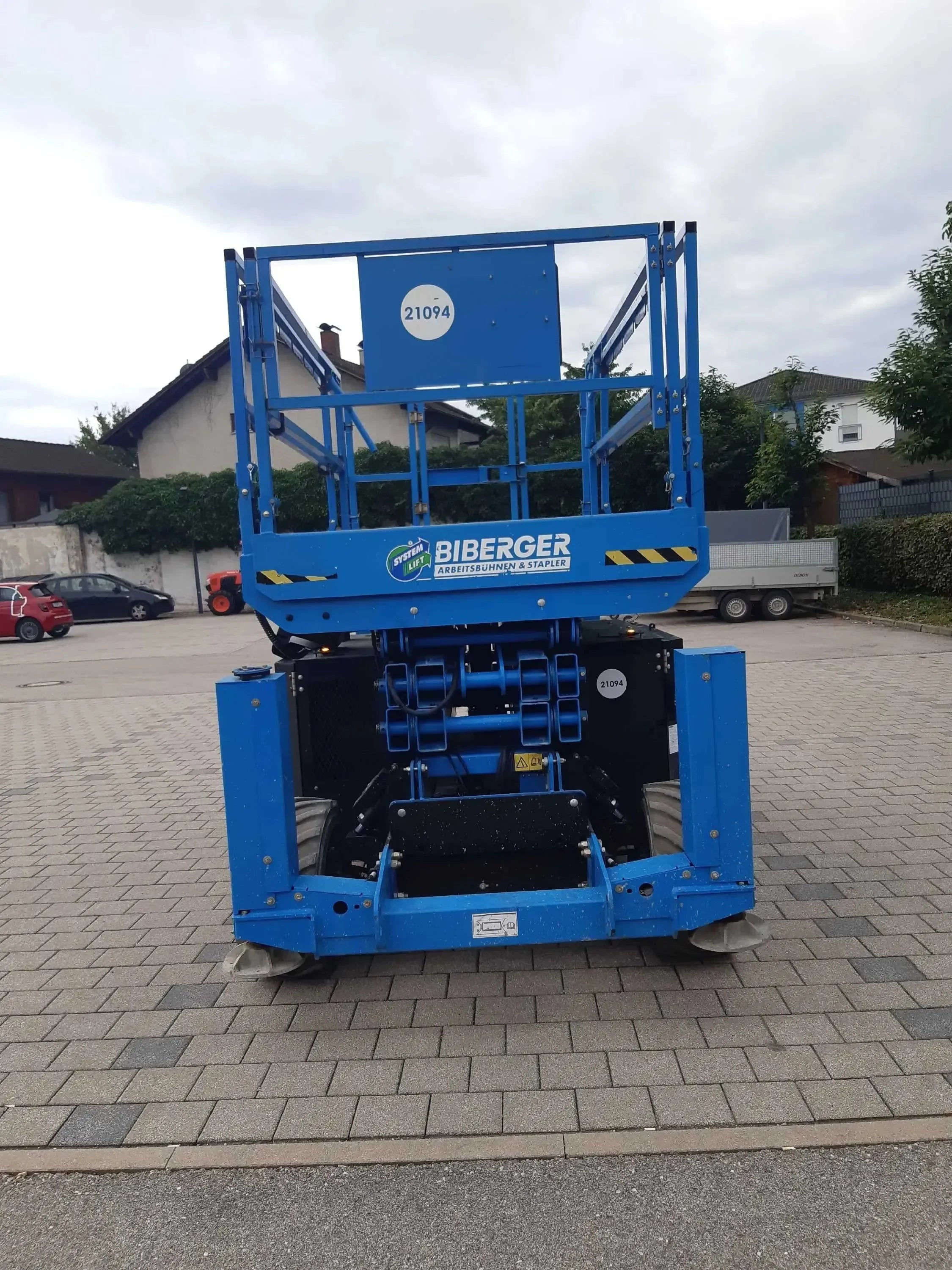 GS 2669 RT 10m, Diesel, Gelände, kaufen, Scherenbühne, Schwerlast - BIBERGER