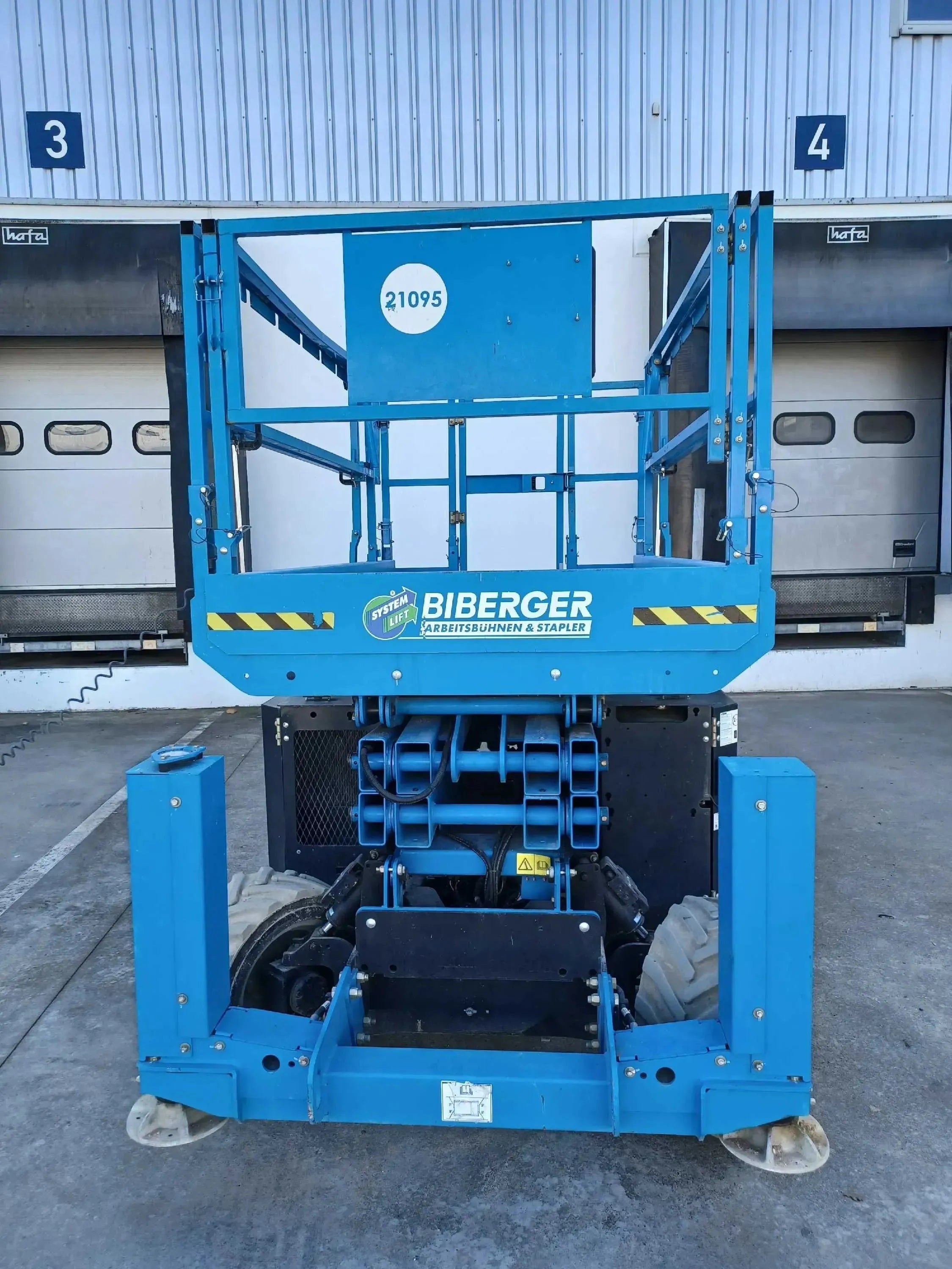 GS 2669 RT 10m, Diesel, Gelände, kaufen, Scherenbühne, Schwerlast - BIBERGER