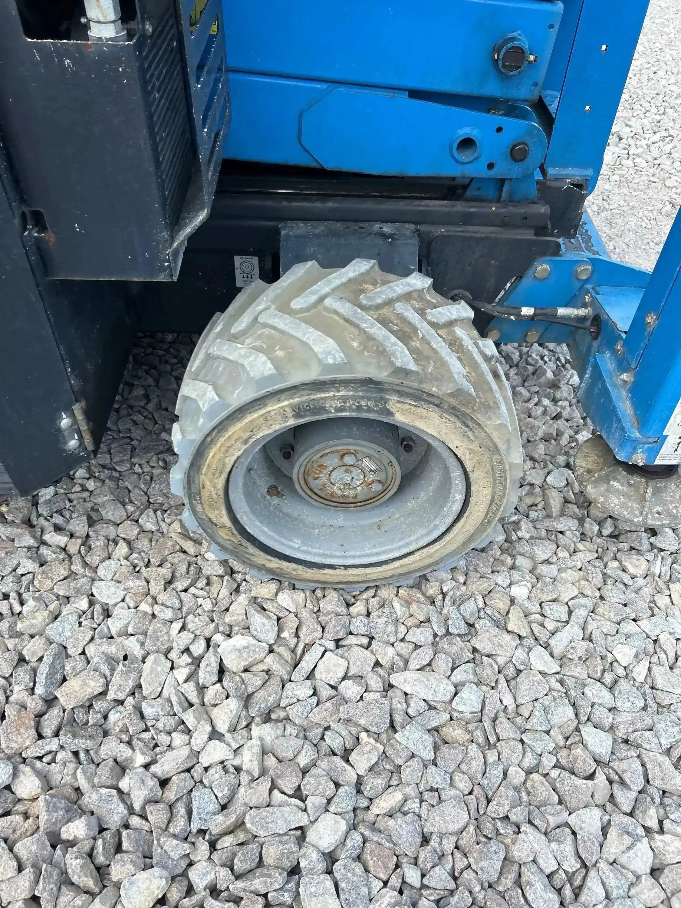 GS 2669 RT 10m, Diesel, Gelände, kaufen, Scherenbühne, Schwerlast - BIBERGER