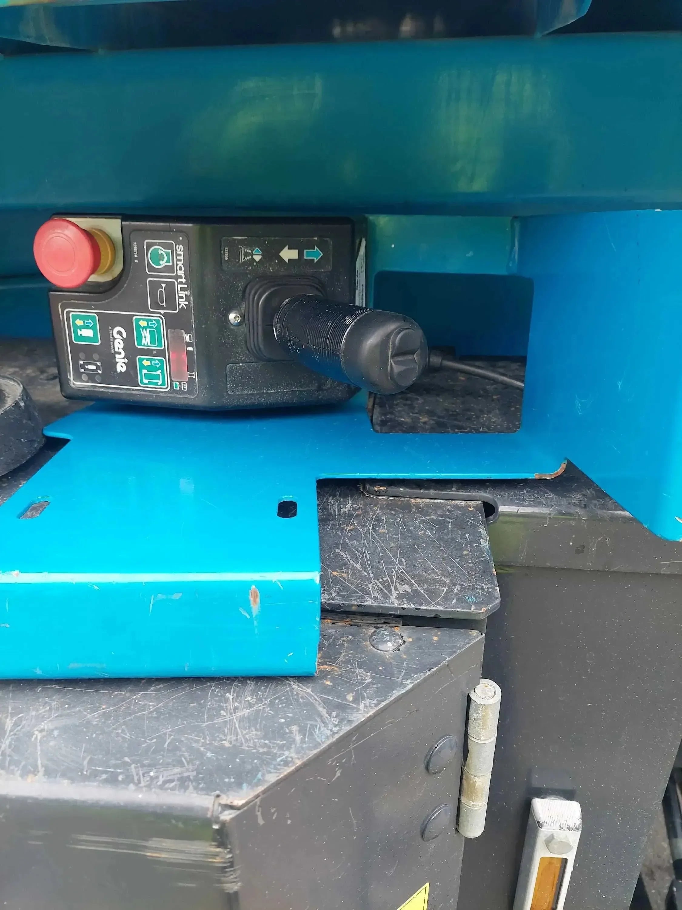 GS 3369 BE 12m, Gelände, Hybrid, kaufen, Scherenbühne - BIBERGER