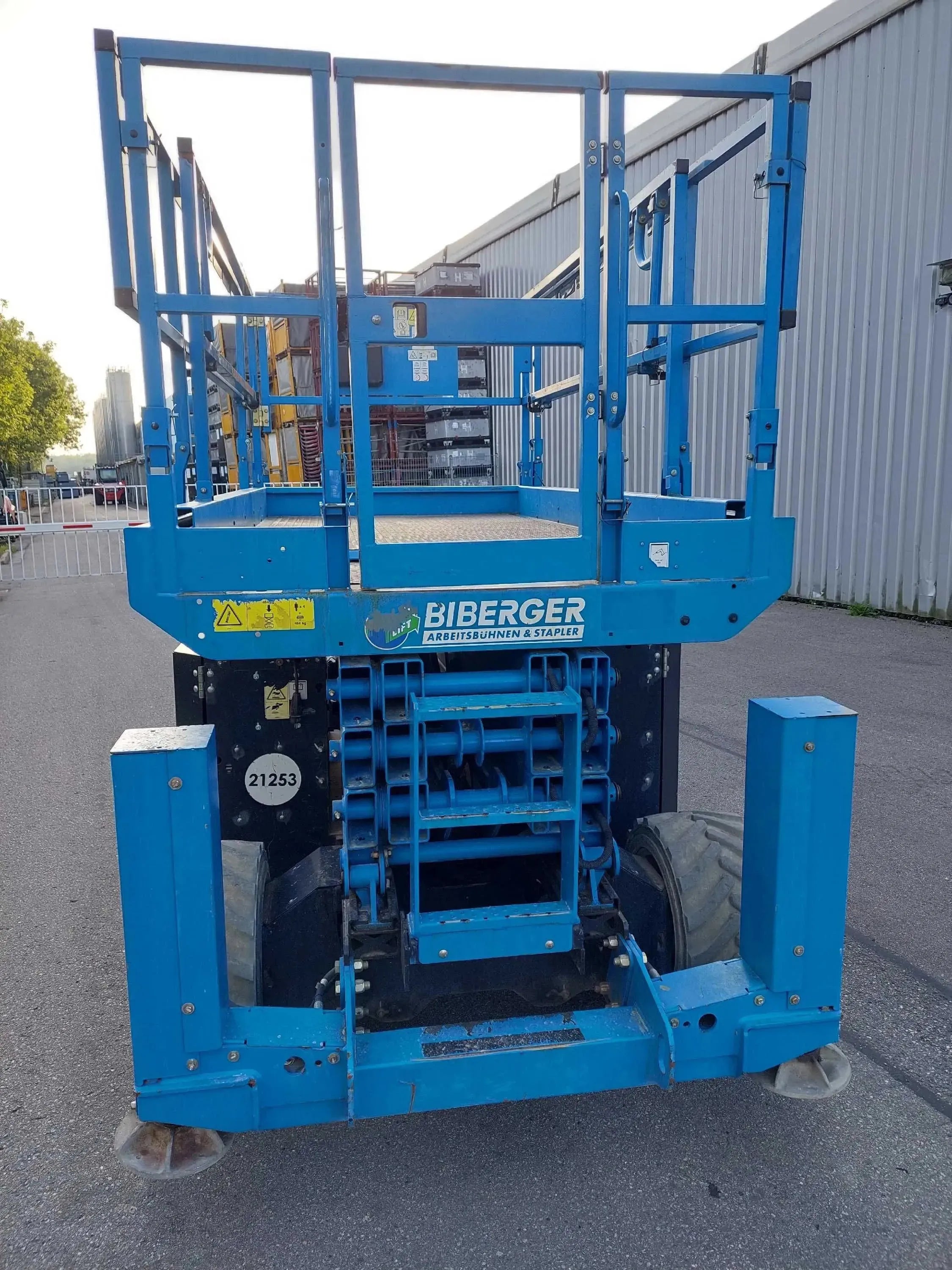 GS 3369 BE 12m, Gelände, Hybrid, kaufen, Scherenbühne - BIBERGER