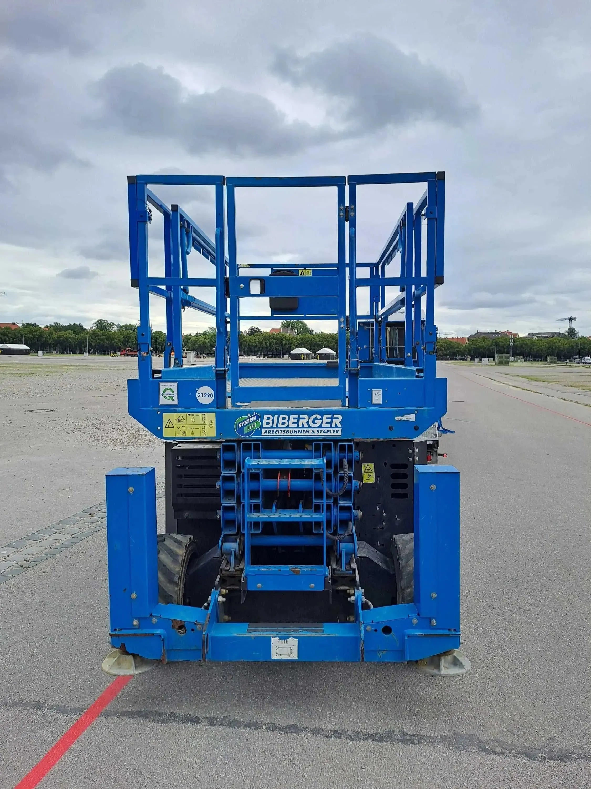 GS 3369 RT 12m, Diesel, Gelände, kaufen, Scherenbühne - BIBERGER