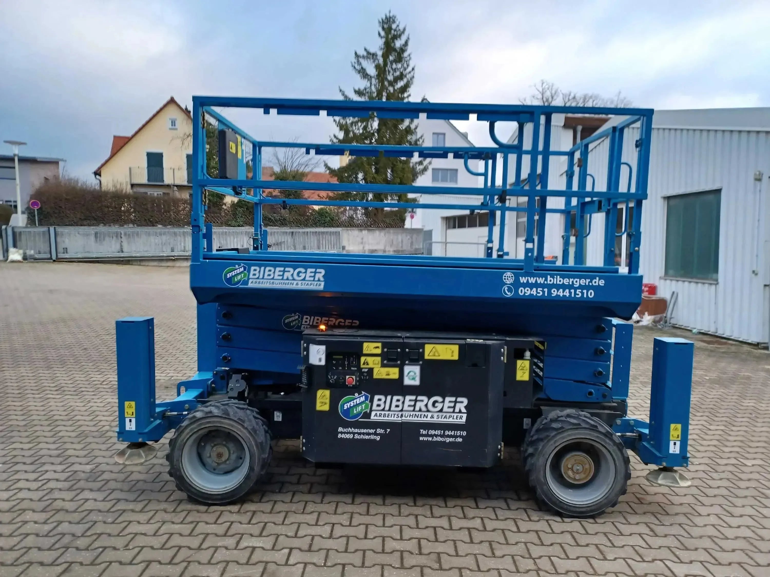 GS 3369 RT 12m, Diesel, Gelände, kaufen, Scherenbühne - BIBERGER
