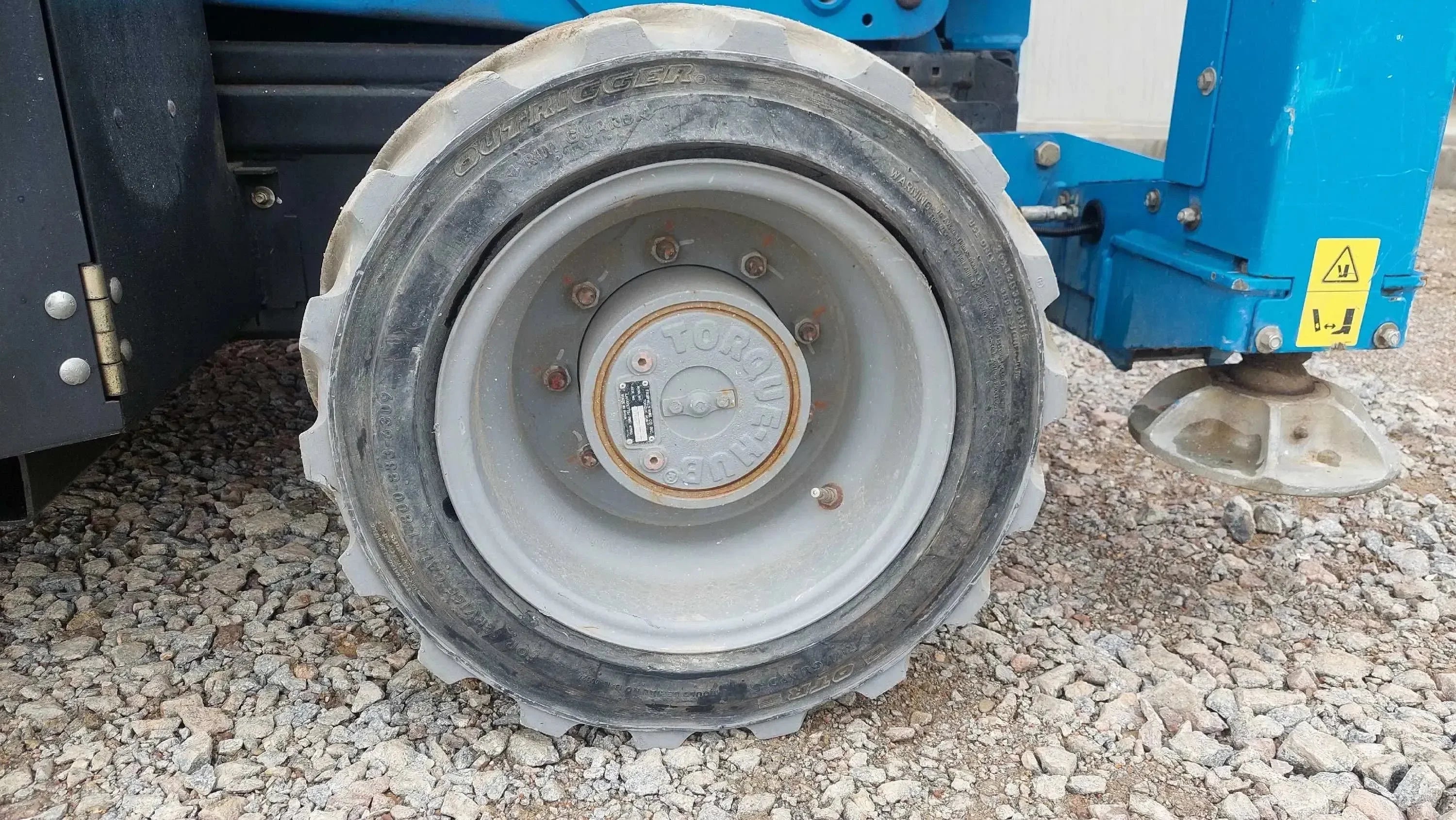 GS 4069 BE 14m, Gelände, Hybrid, kaufen, Scherenbühne - BIBERGER