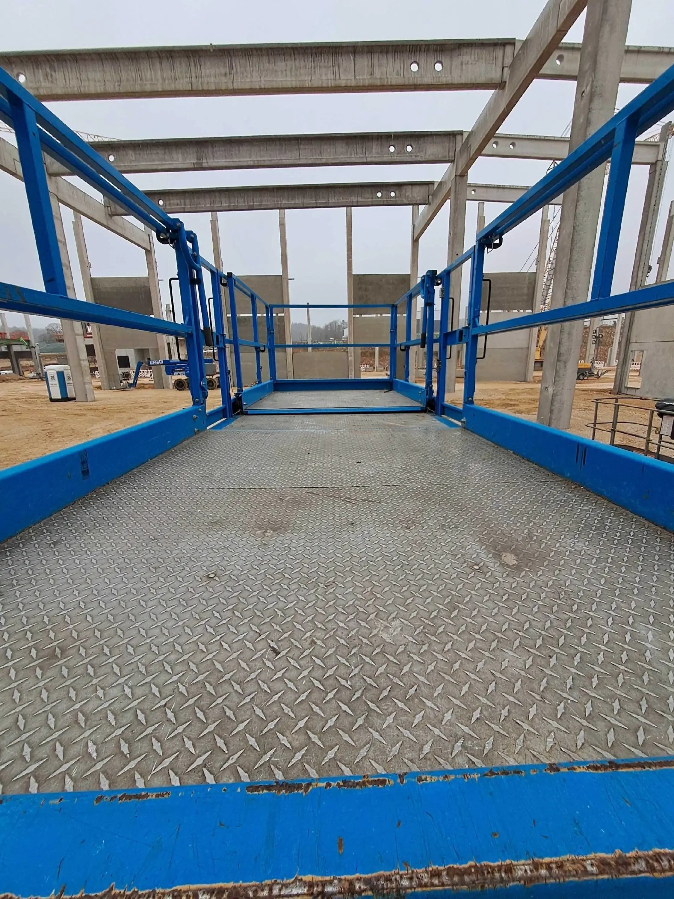 GS 5390 RT 18m, Gelände, kaufen, Megadeck, Scherenbühne, Schwerlast - BIBERGER