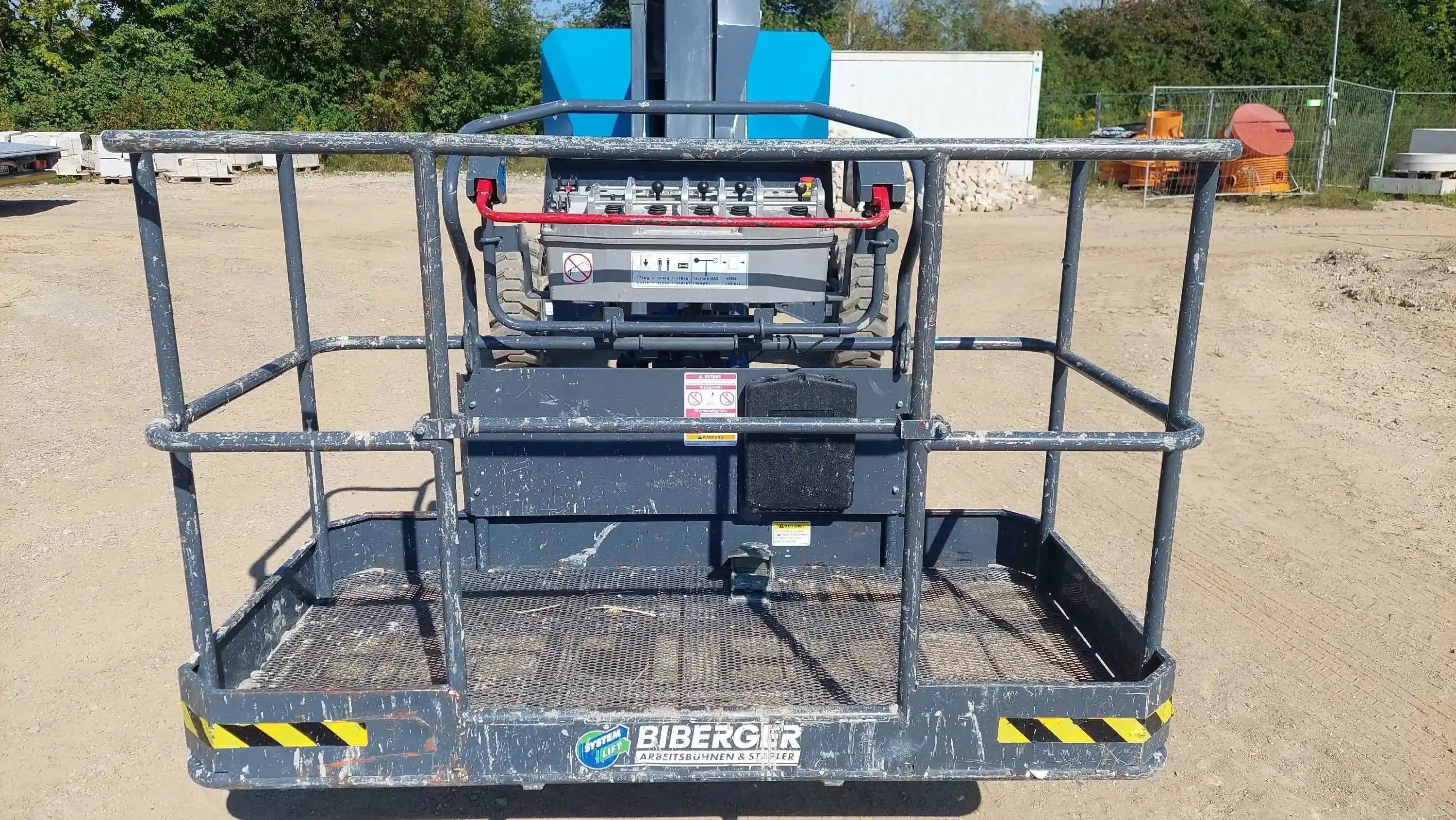 SP 14 DJ 16m, Diesel, Gelände, kaufen - BIBERGER