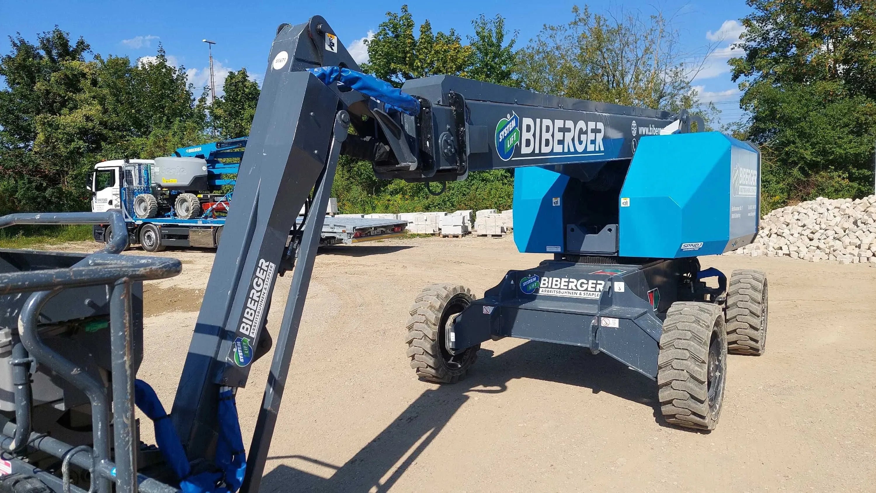 SP 14 DJ 16m, Diesel, Gelände, kaufen - BIBERGER