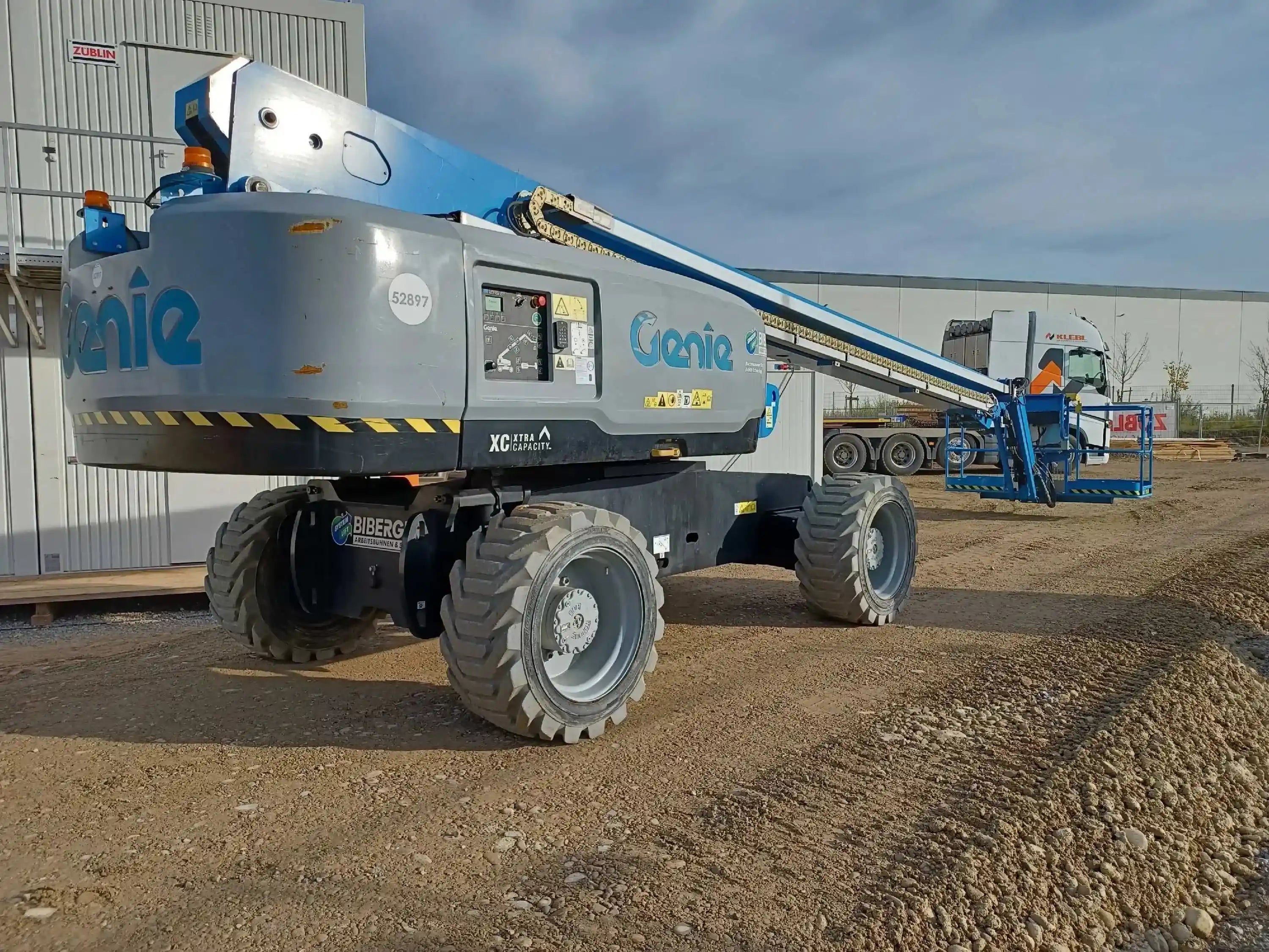 S85 XC 28m, Diesel, Gelände, kaufen, Schwerlast - BIBERGER