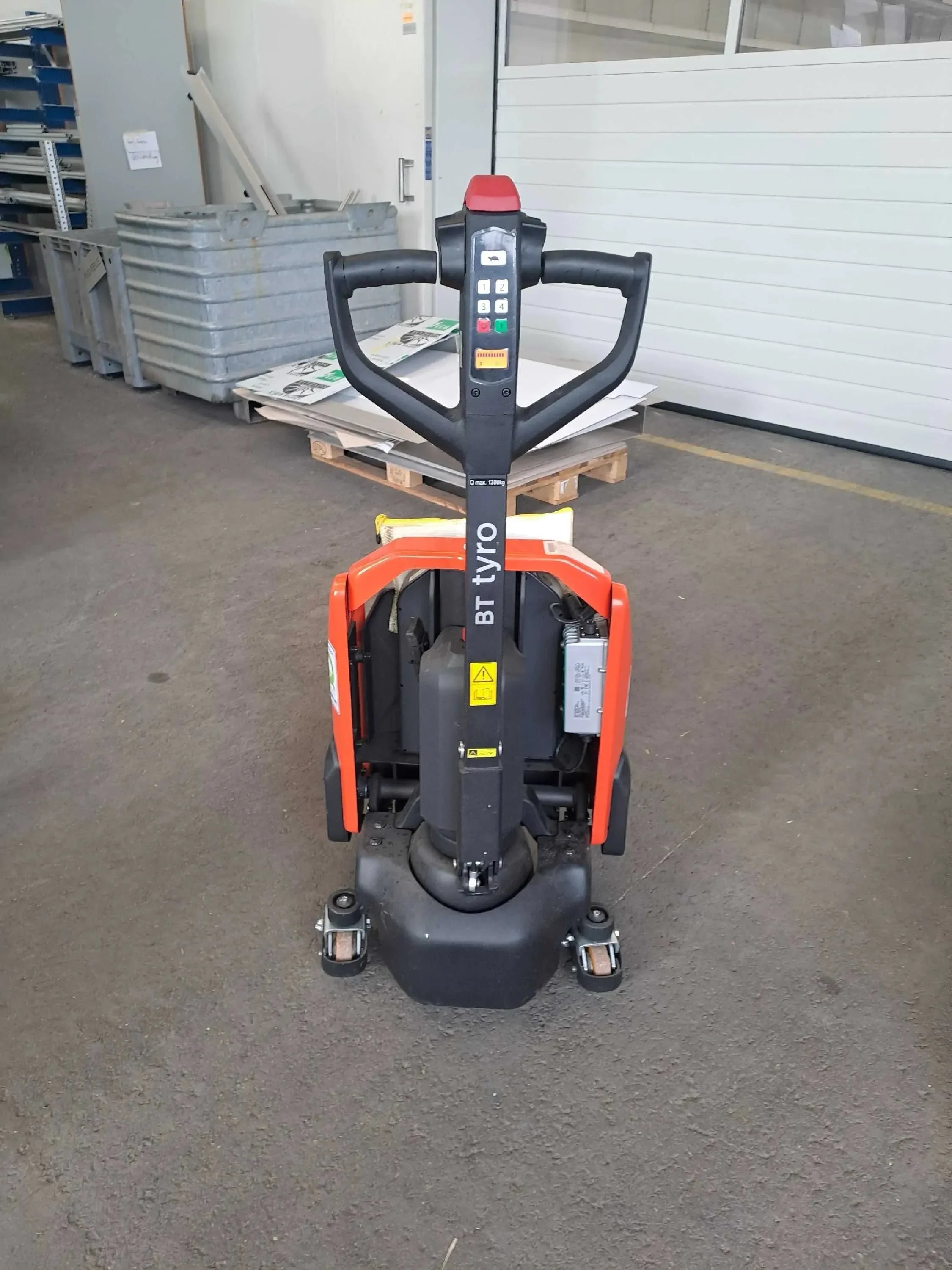 LHE 130 castor 1t, elektrostapler, kaufen - BIBERGER