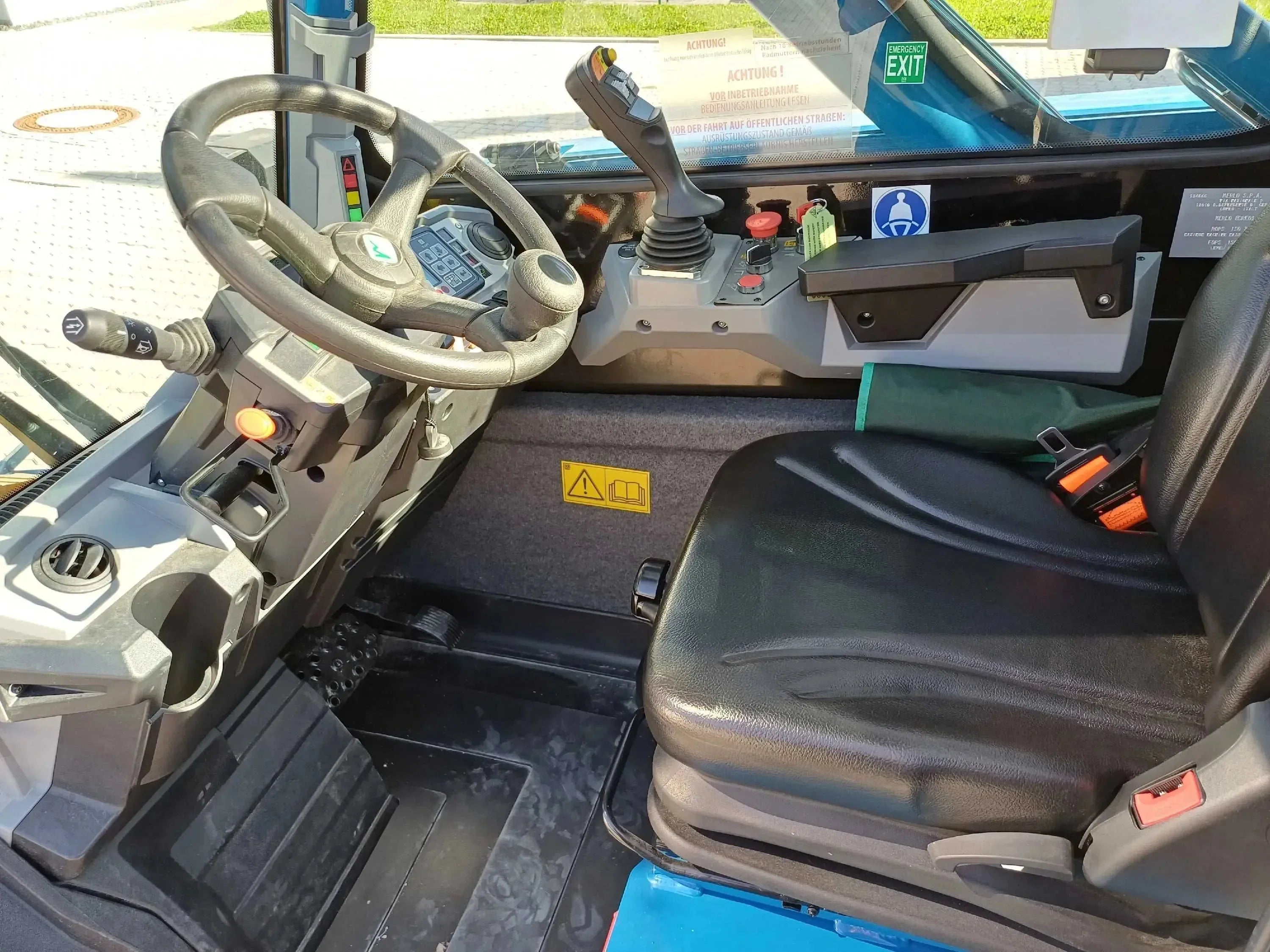 E-Worker 25.5-90 3t, elektrostapler, Gelände, kaufen, Kompakt - BIBERGER