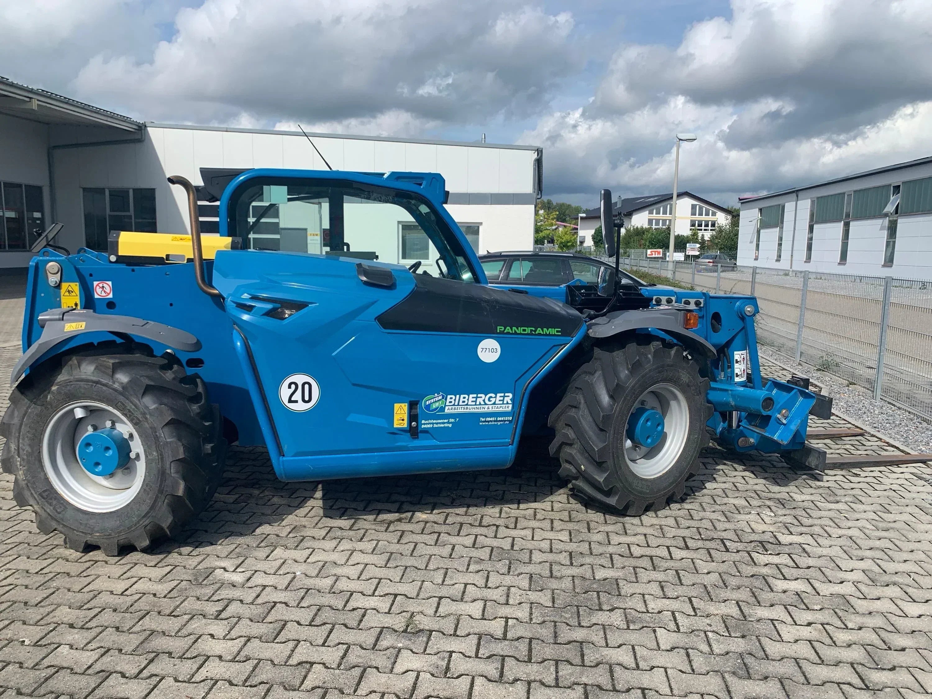 77103-Merlo-1 - BIBERGER