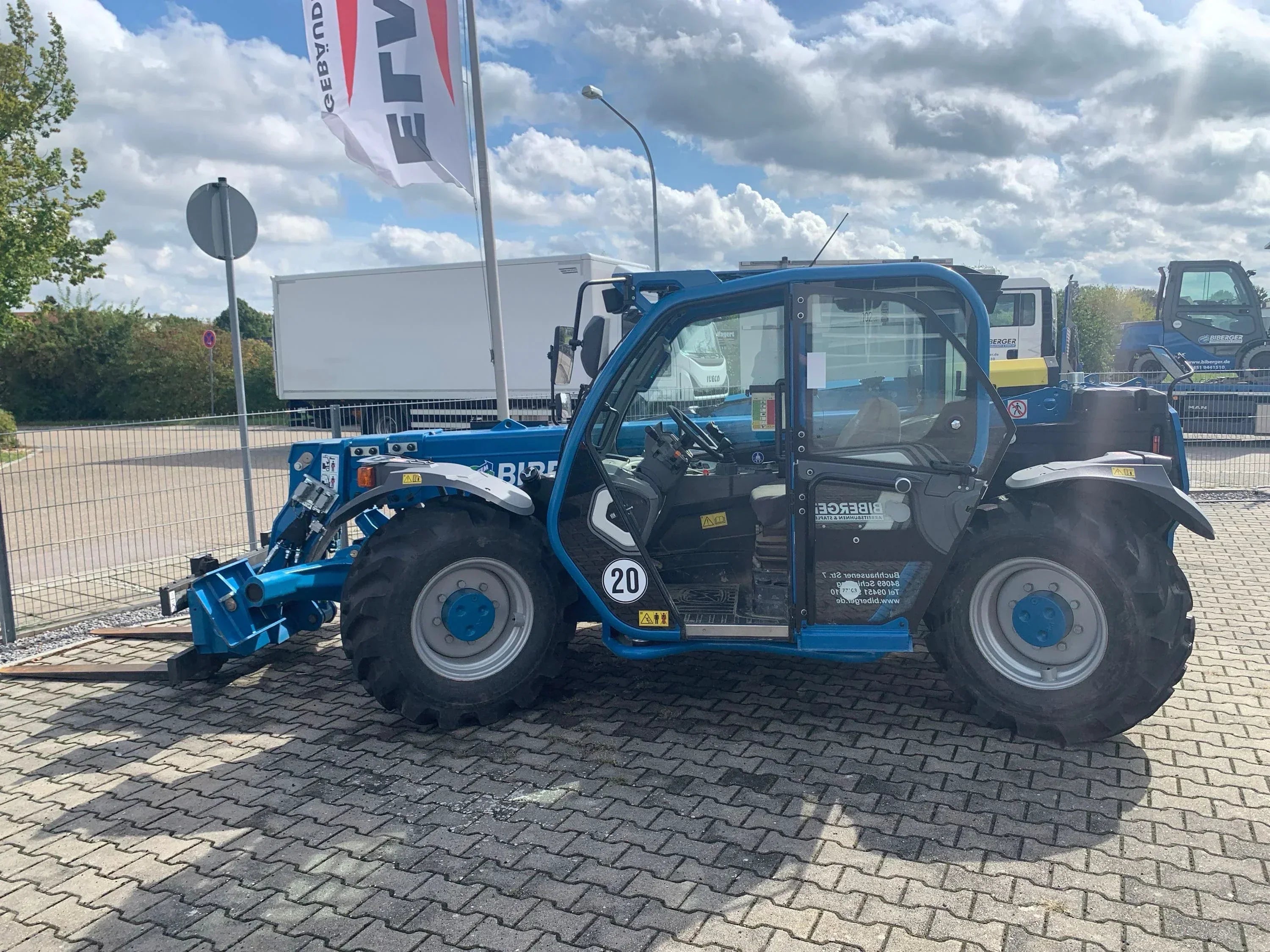 77103-Merlo-4 - BIBERGER
