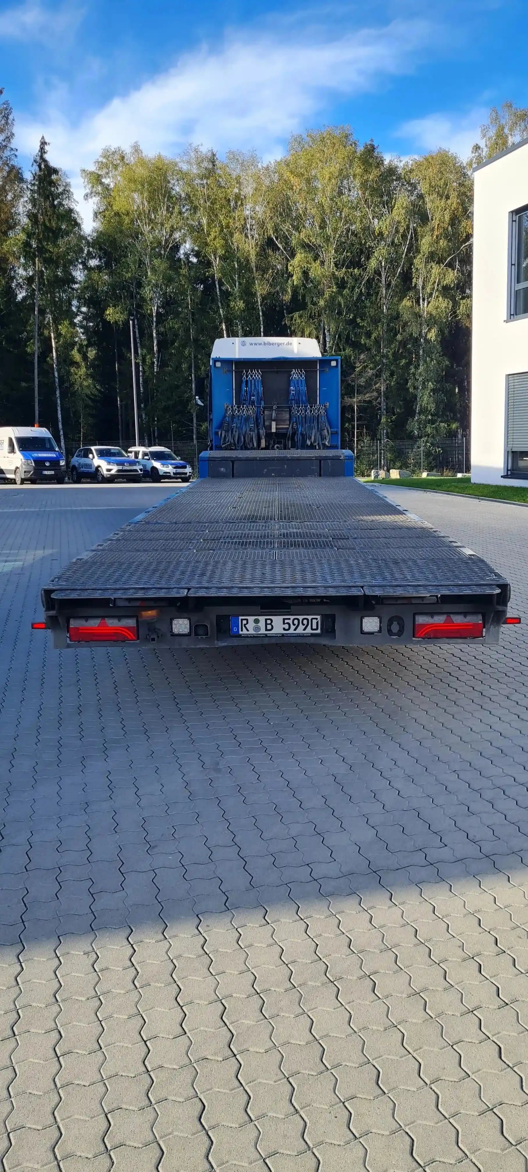 Meusburger 3-Achs Sattel Heckabsenker kaufen - BIBERGER