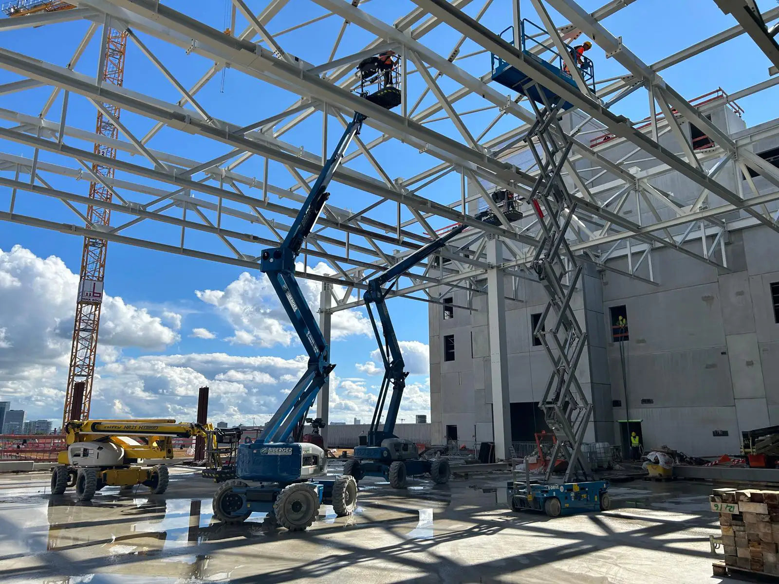 Gewerke_im_Bau_-_Baustellenkoordination_Kopie - BIBERGER