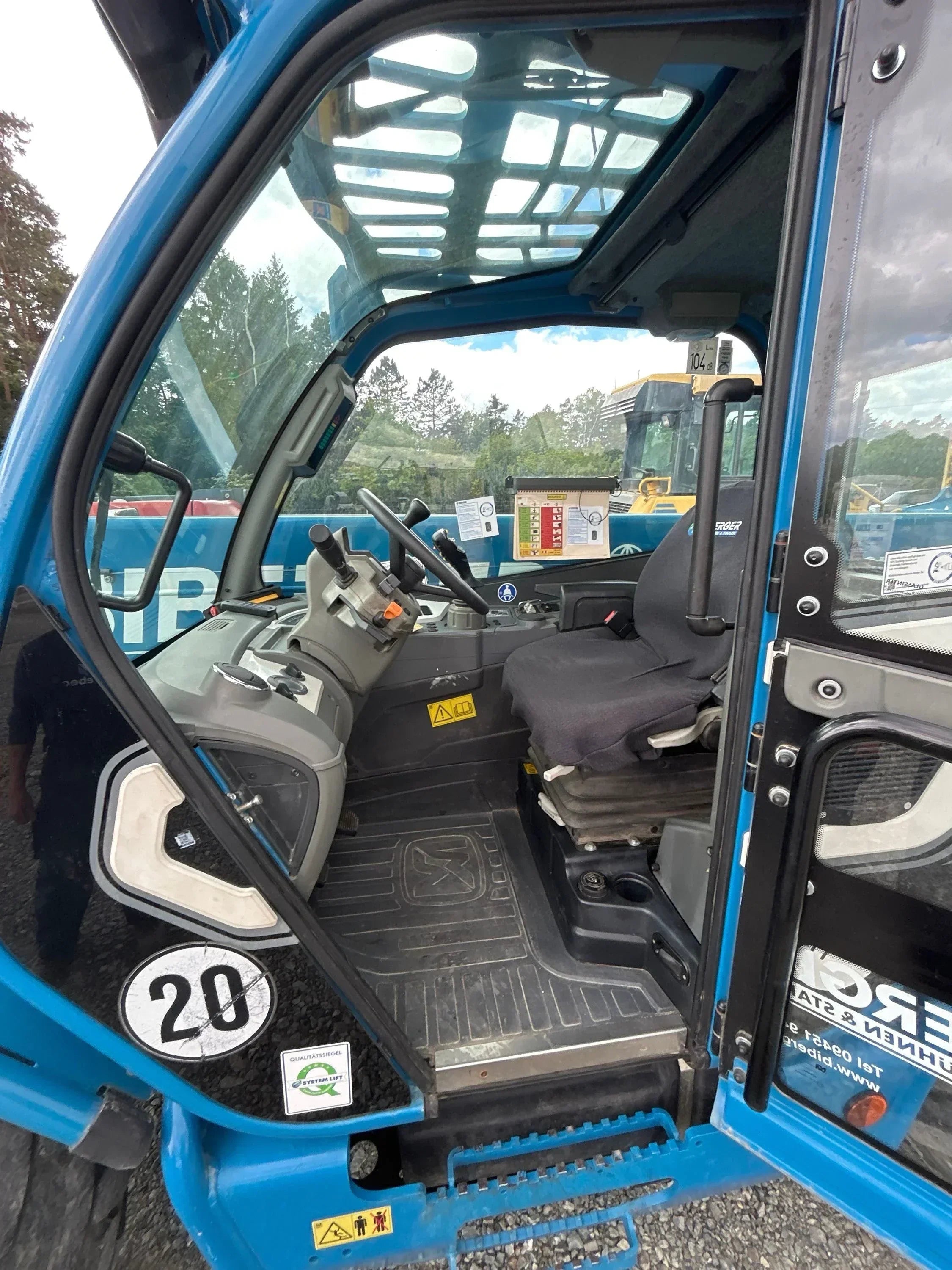 Merlo40-17-77172-9 - BIBERGER