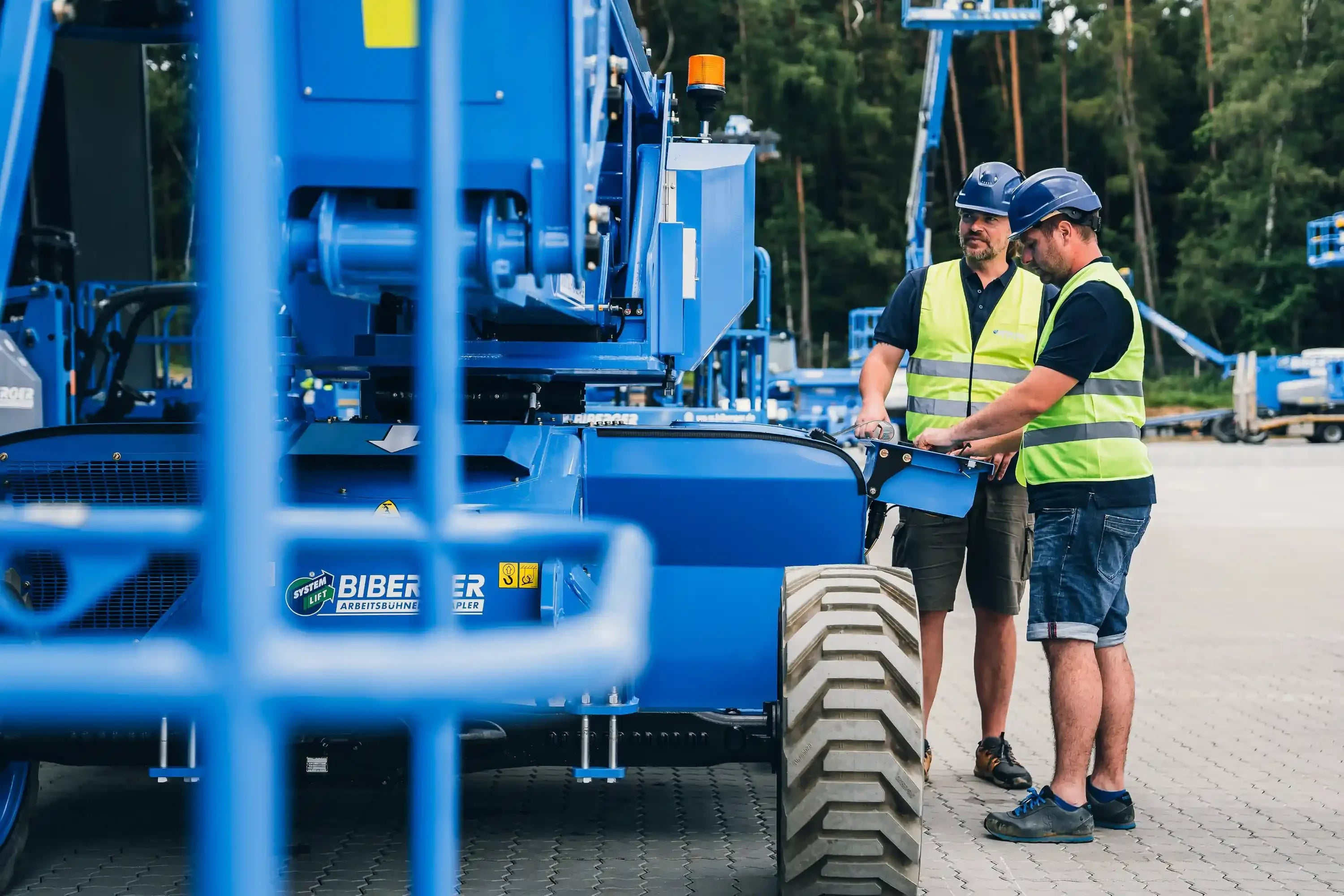 Load video: SYSTEM-CARD® Training
