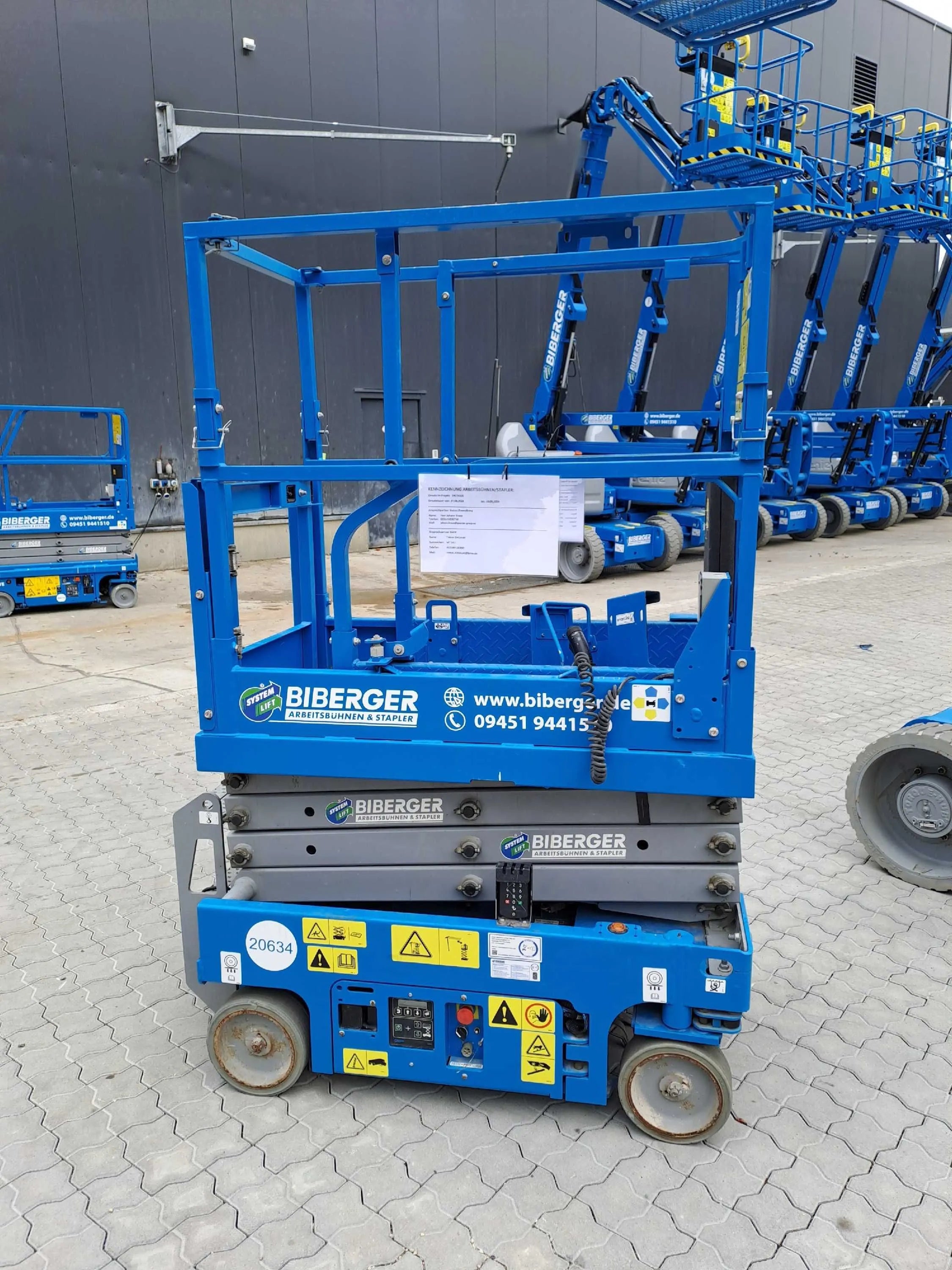 d8fb9c51-ce00-d92f-eaa0-f836c0086964 - BIBERGER