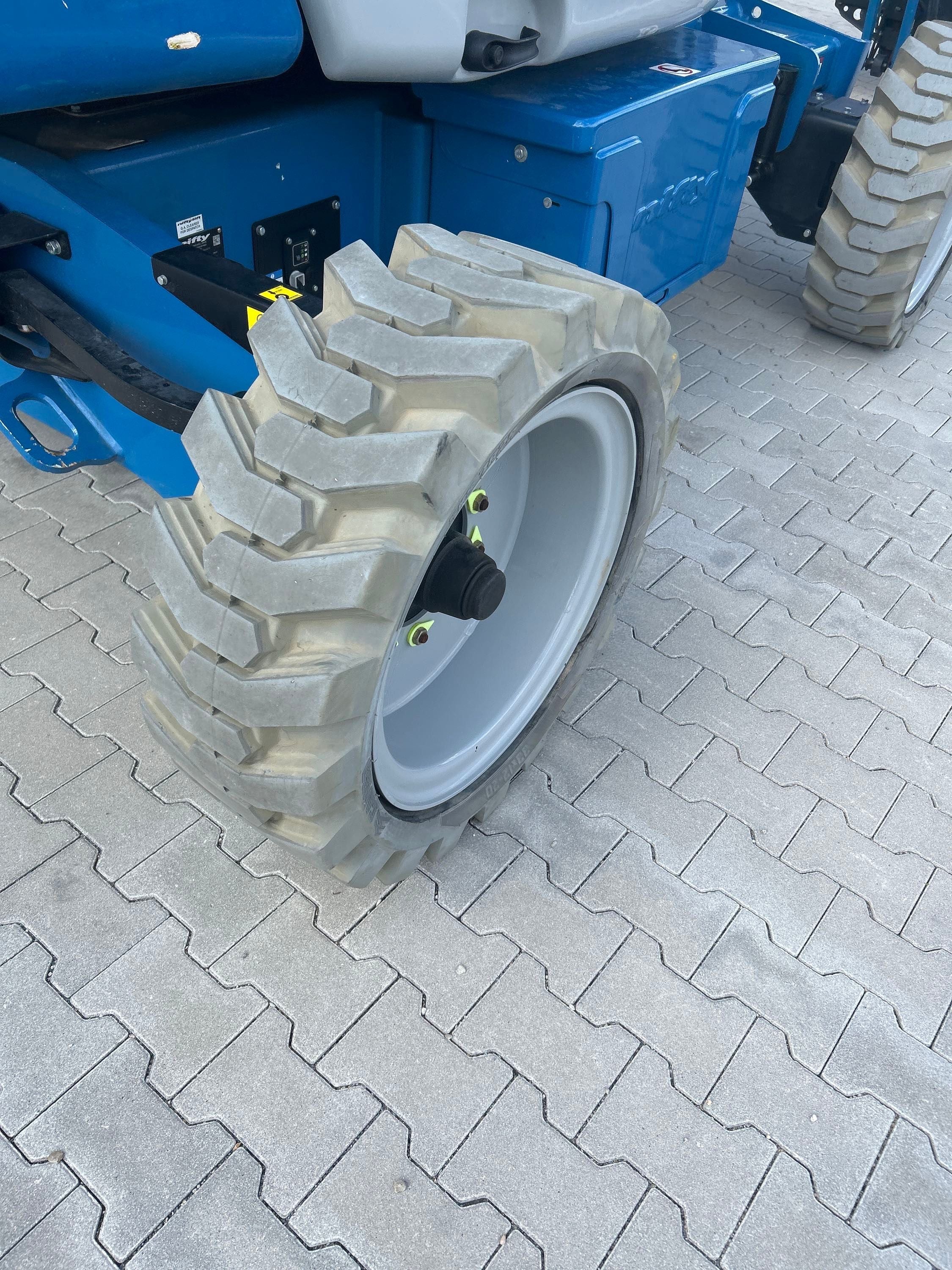 HR21 4x2 Elektro